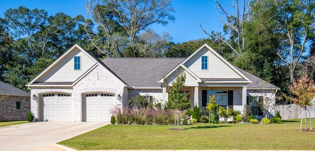 300 Bella Drive, Enterprise, AL 36330 - Image #1