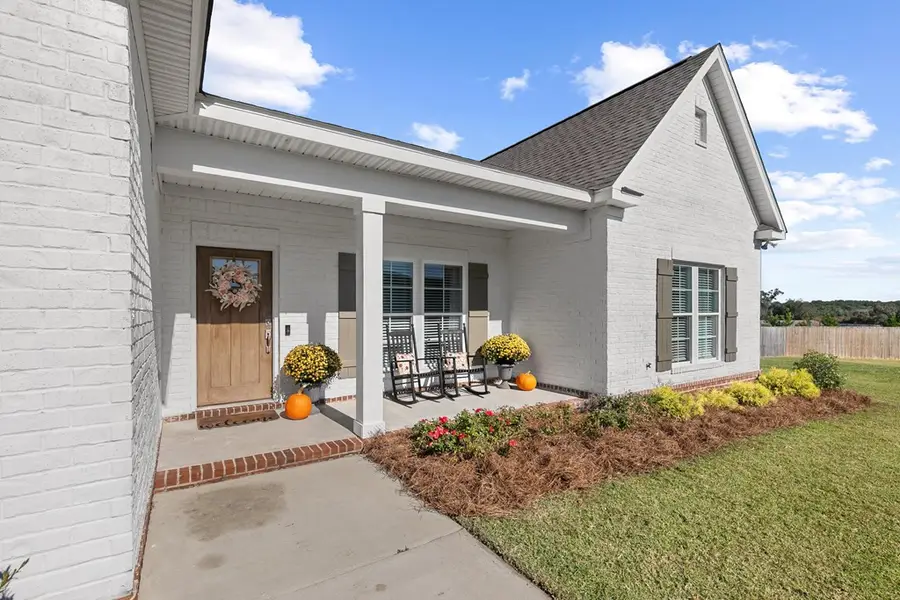 106 Cruz Court, Dothan, AL 36305 - Image #2
