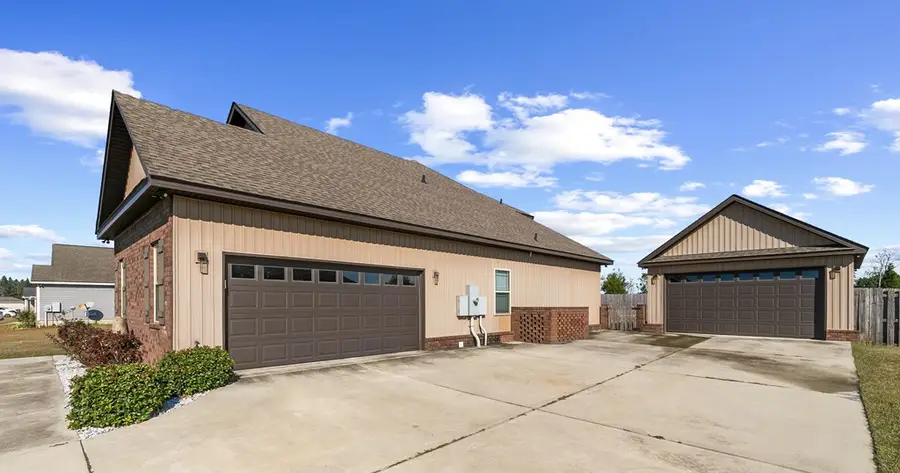 125 Tanglewood Dr., Headland, AL 36345 - Image #2