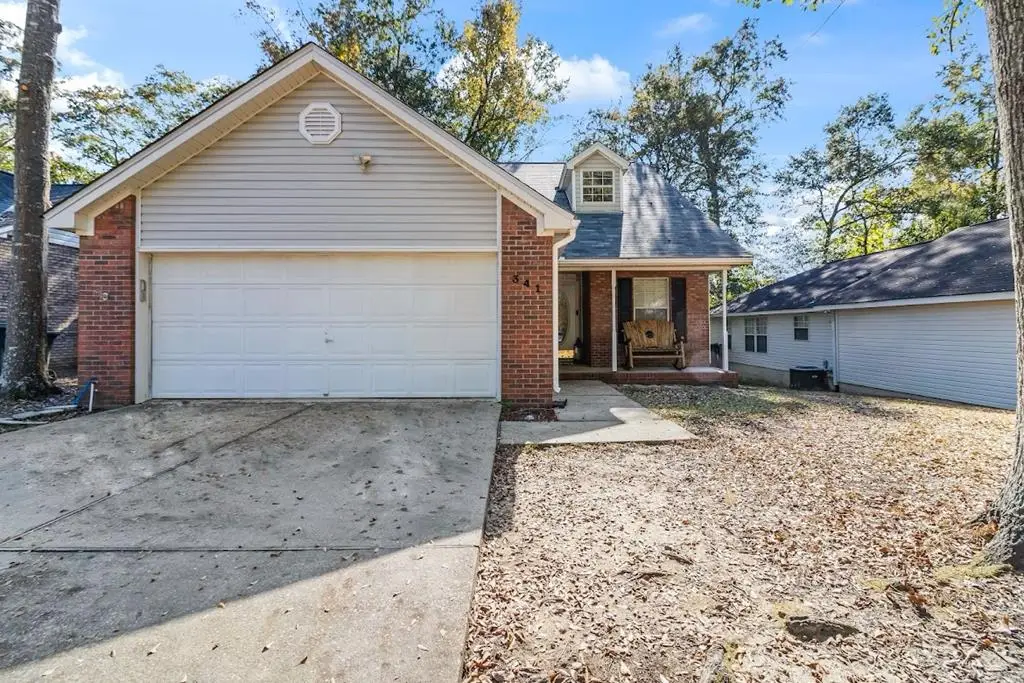341 Darlington Circle, Dothan, AL 36301 - Image #1