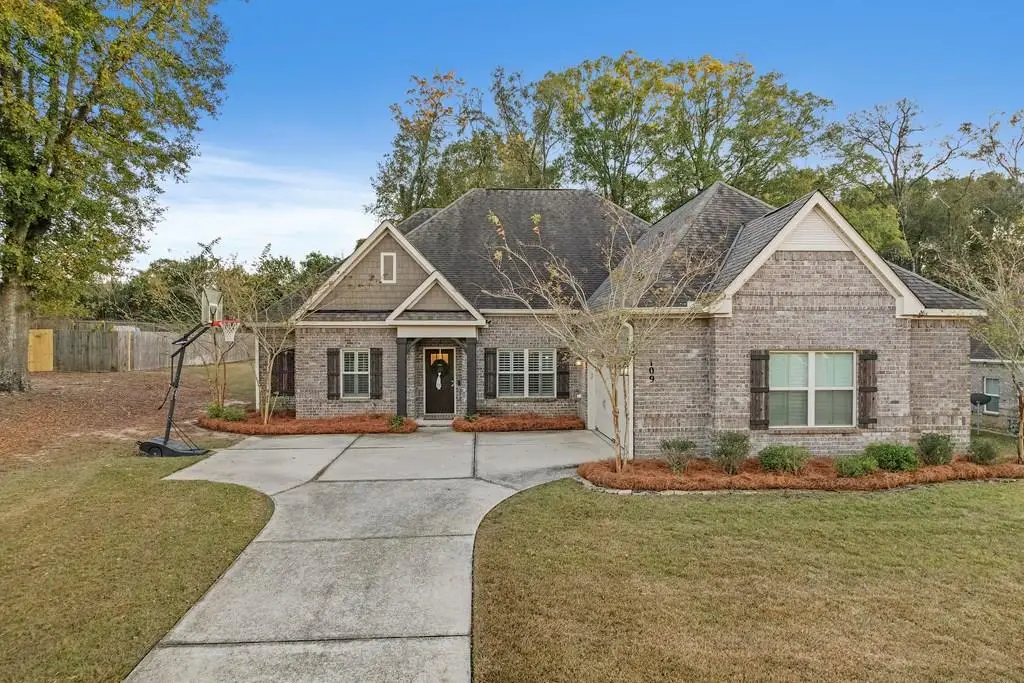 109 Tablerock Ct, Dothan, AL 36301 - Image #1
