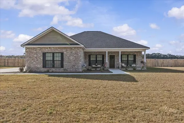 215 Peach Farm Road, Ashford, AL 36312