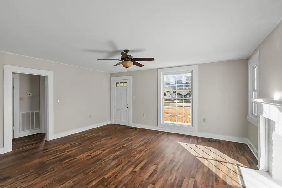 513 Cleveland, Headland, AL 36345 - Image #3