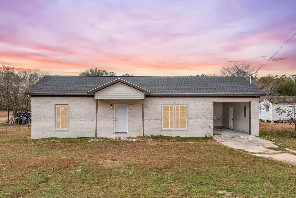 307 NW Williams Cir, Hartford, AL 36344 - Image #1