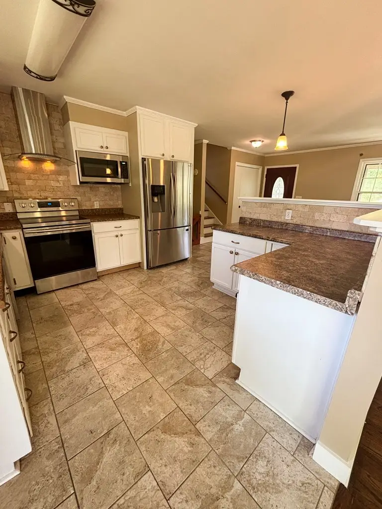 2203 Stonebridge Rd., Dothan, AL 36301 - #3