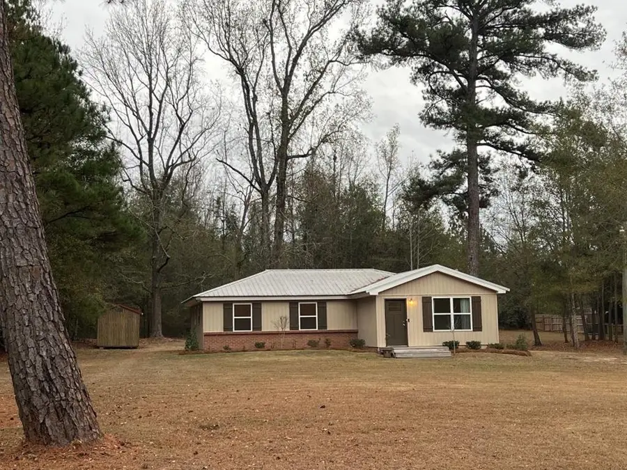 1872 Glen Lawrence Road, Cowarts, AL 36321 - Image #2