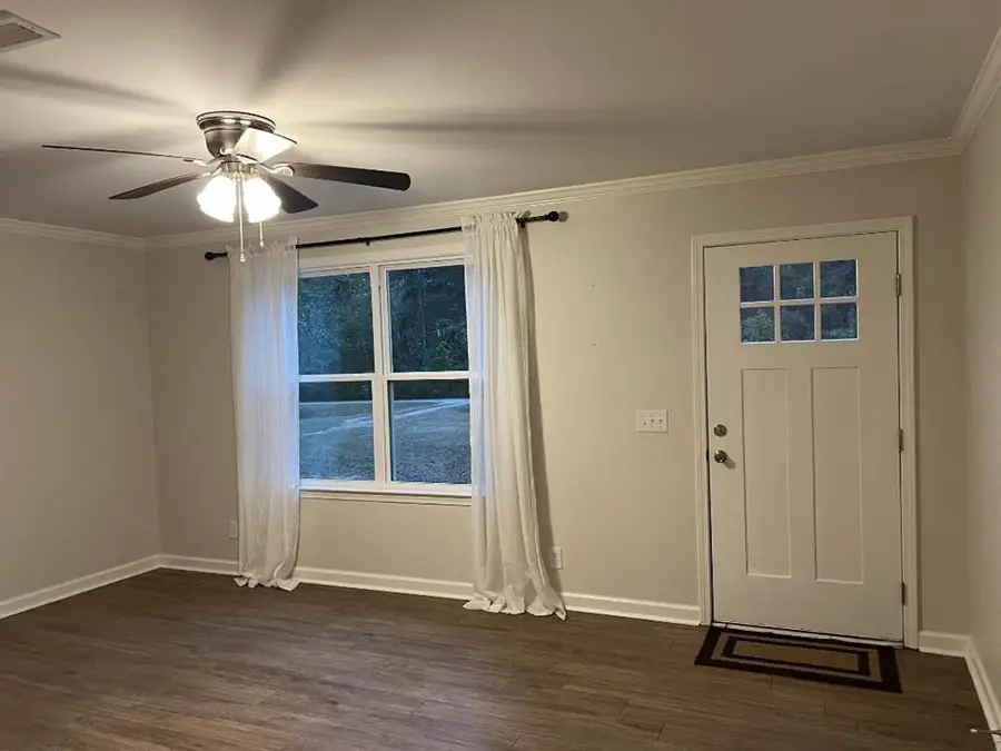 1872 Glen Lawrence Road, Cowarts, AL 36321 - Image #3