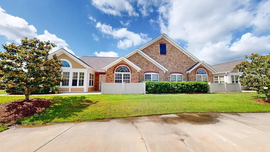 135-2 Hidden Creek Circle, Dothan, AL 36301 - Image #2