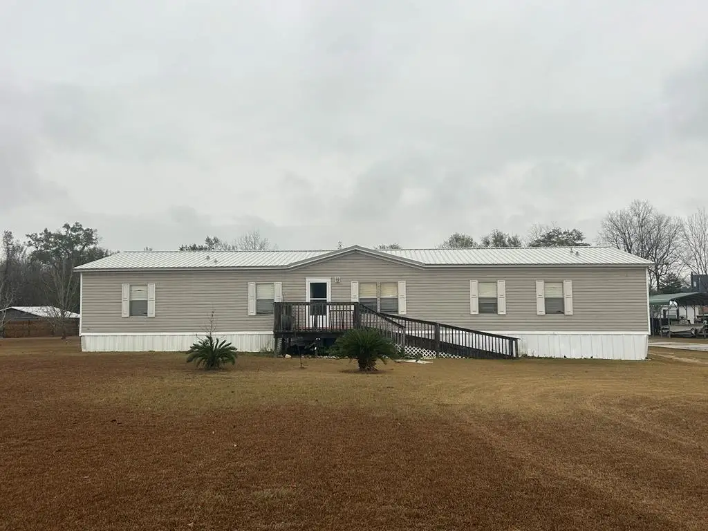 1301 Furnie Folks Rd, Webb, AL 36376 - Image #1