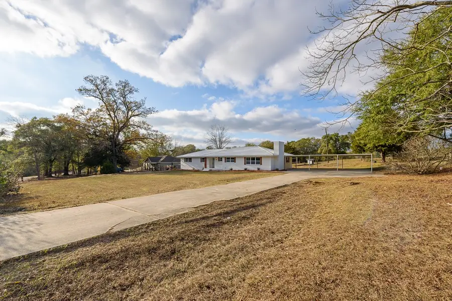 68 Thomley, Newton, AL 36352 - Image #2