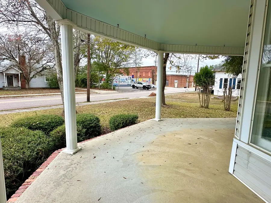 203 Cleveland St, Headland, AL 36345 - Image #3