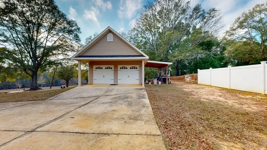 167 Dakota Springs Road, Headland, AL 36345 - Image #3