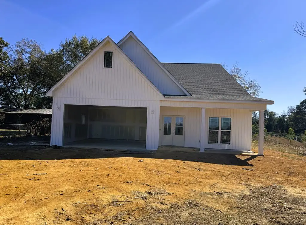 608 E Church, Headland, AL 36345 - Image #1