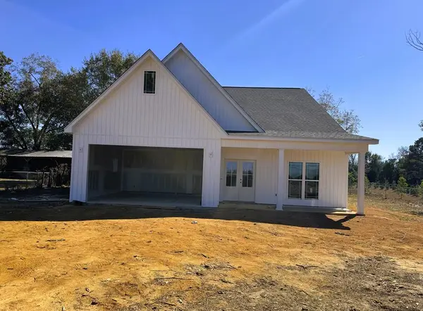 608 E Church, Headland, AL 36345