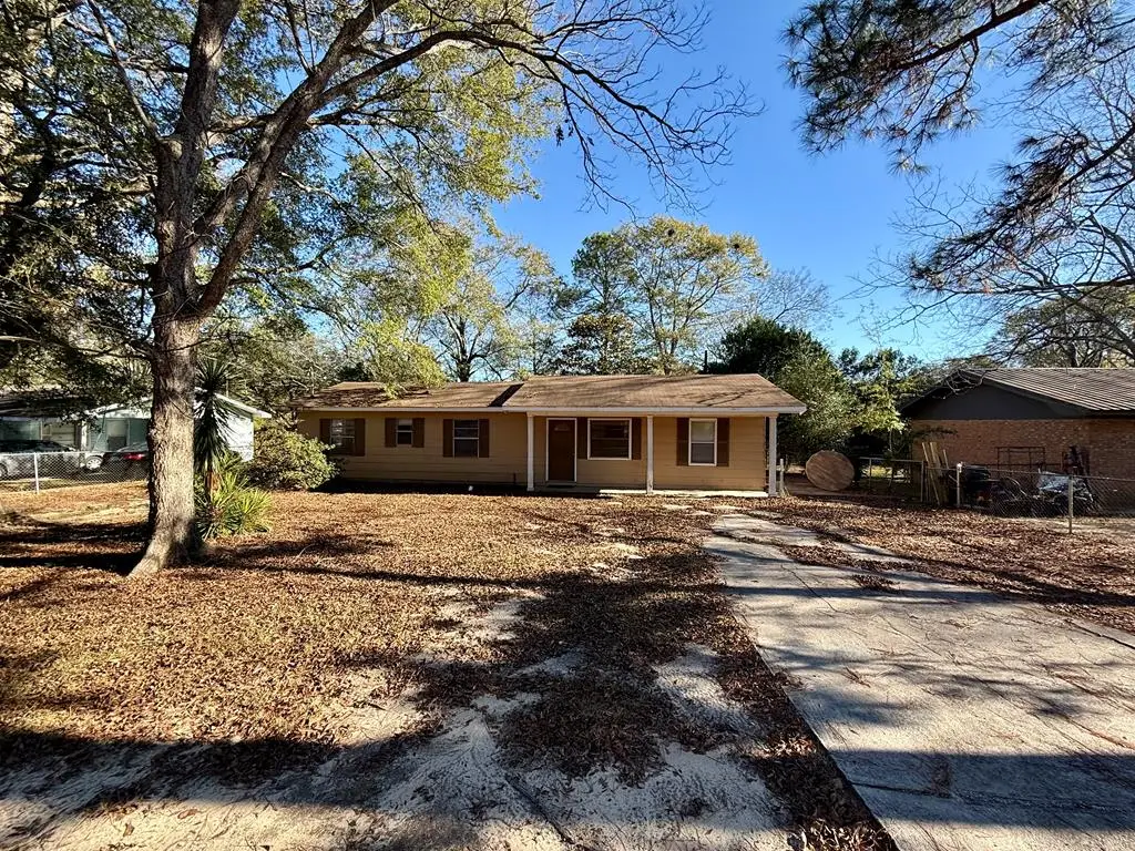 210 Davenport, Headland, AL 36345 - Image #1