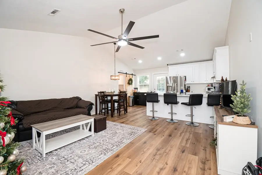 176 Foxbrier Drive, Ozark, AL 36360 - Image #2