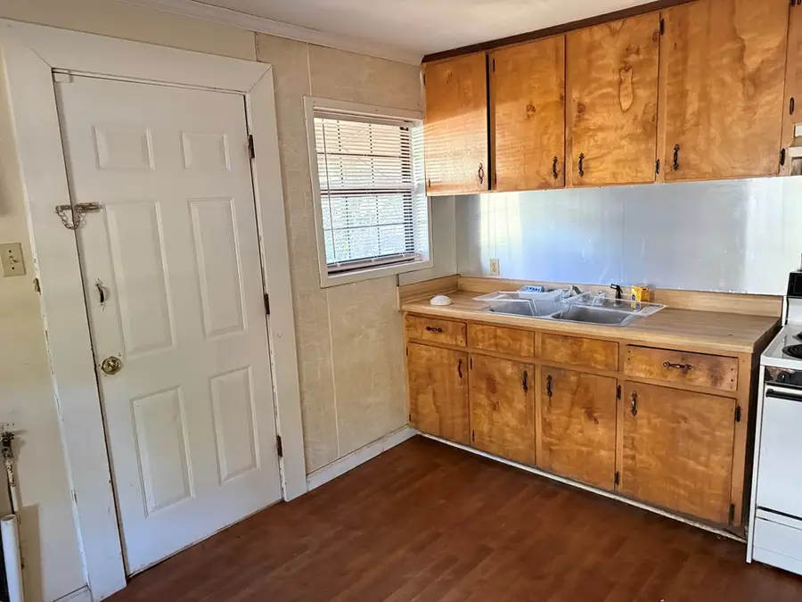 711 Westmead St, Dothan, AL 36301 - Image #2