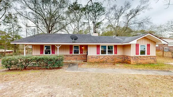 347 Sunny Acres Road, Ozark, AL 36360