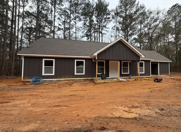 505 E Dogwood Trail, Coffee Springs, AL 36318