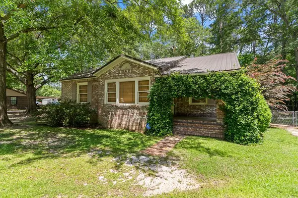 700 S Lakeview, Dothan, AL 36301