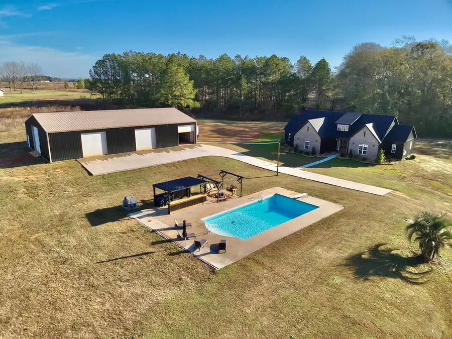 1890 N Co Rd 61, Hartford, AL 36344 - Image #2