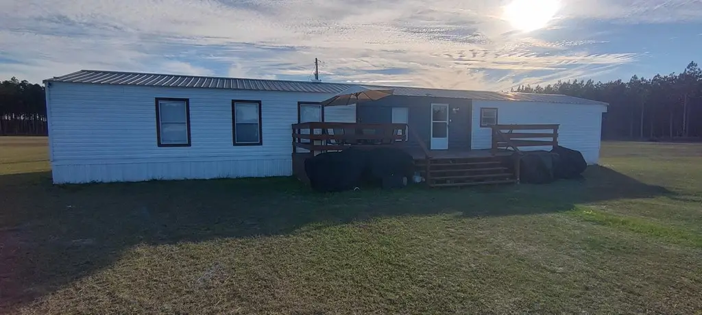 9197 S S Rocky Creek Rd, Cottonwood, AL 36320 - Image #1