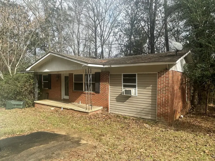 1651 Mixon School Rd, Ozark, AL 36360 - Image #2