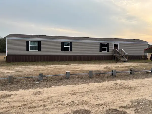 1788 Melton Rd, Gordon, AL 36343