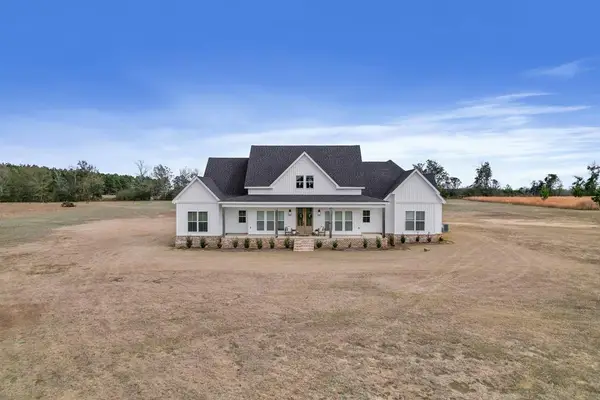 527 Sasser Rd, Dothan, AL 36305