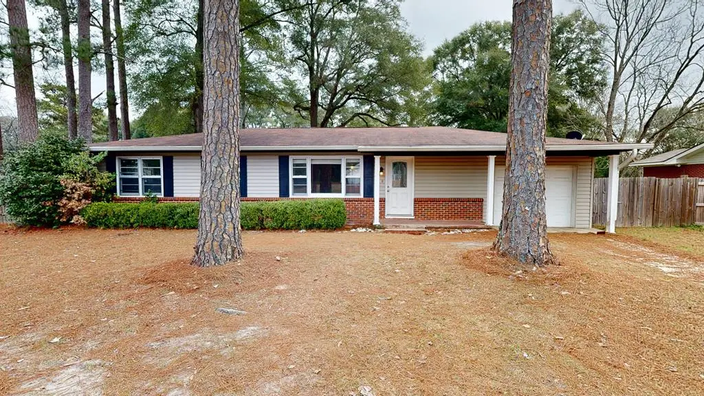 1078 Morrow Avenue, Elba, AL 36323 - Image #1