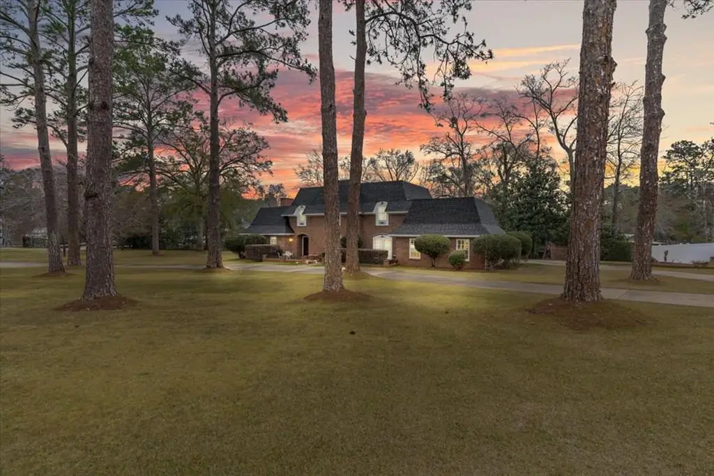 2118 Stonebridge Road, Dothan, AL 36301 - Image #1