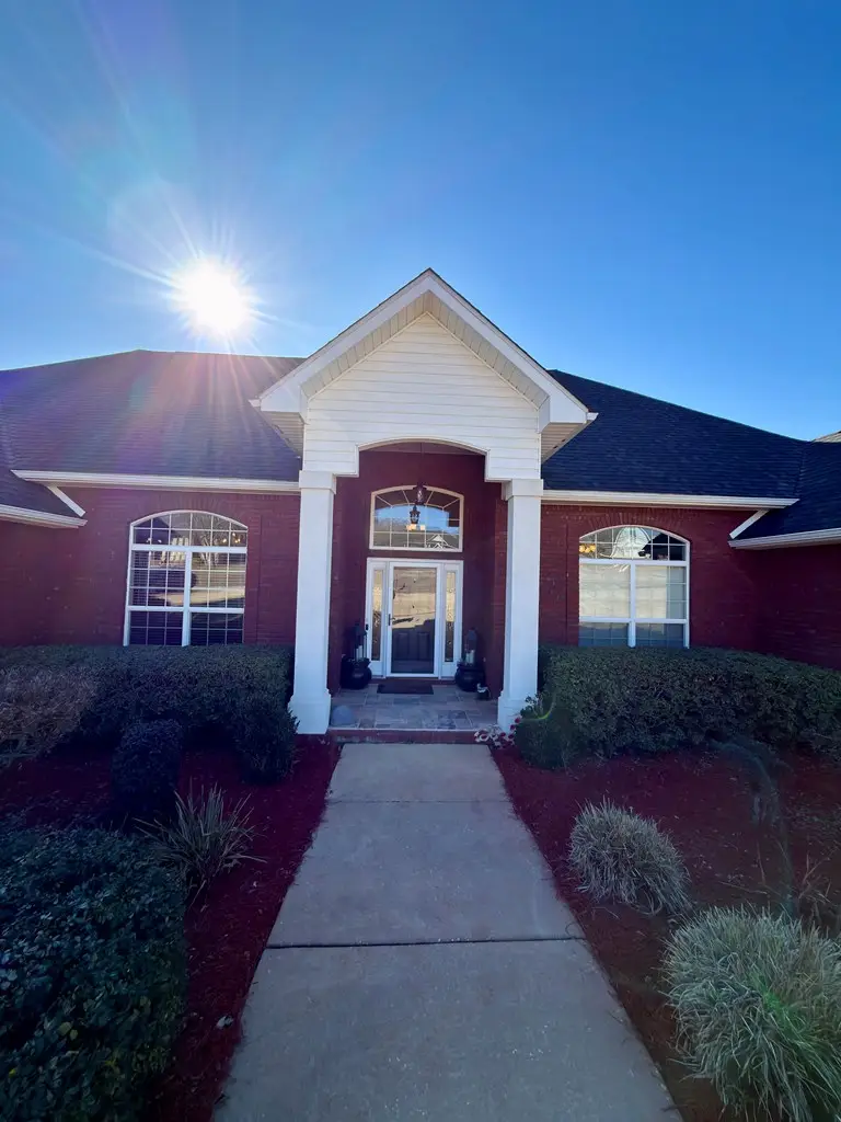 212 Shady Grove Ln., Midland City, AL 36350 - Image #2