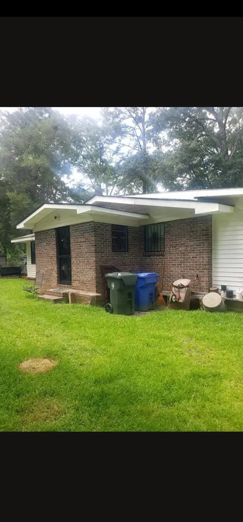 1200 N N Cherry St, Dothan, AL 36303 - Image #1