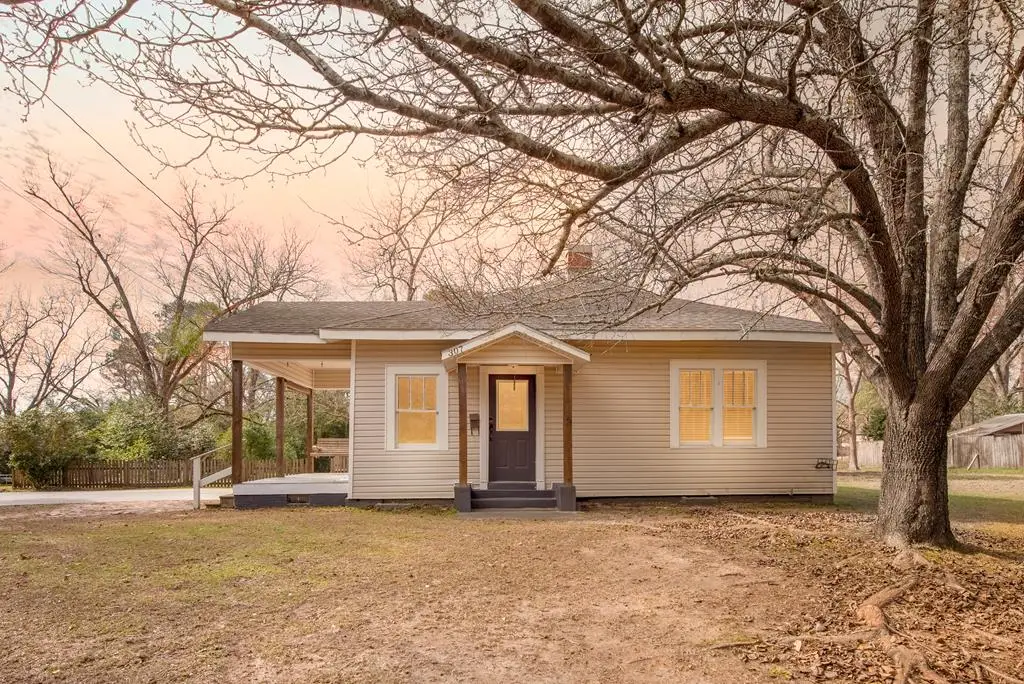 307 1st Ave, Andalusia, AL 36420 - #1