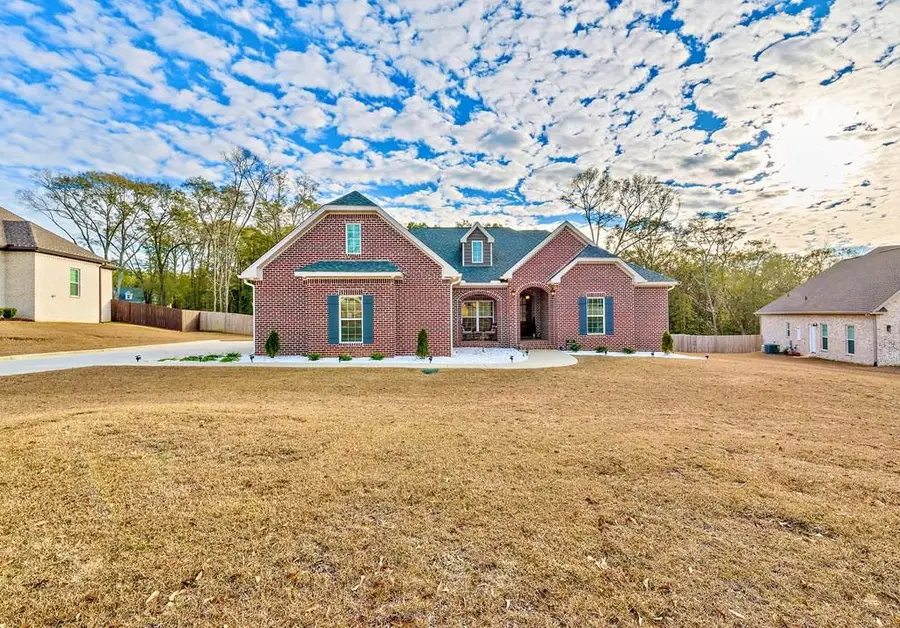 303 White Oak Dr, New Brockton, AL 36351 - Image #3