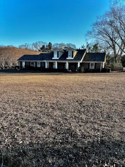 110 Berry Patch Lane, Dothan, AL 36301