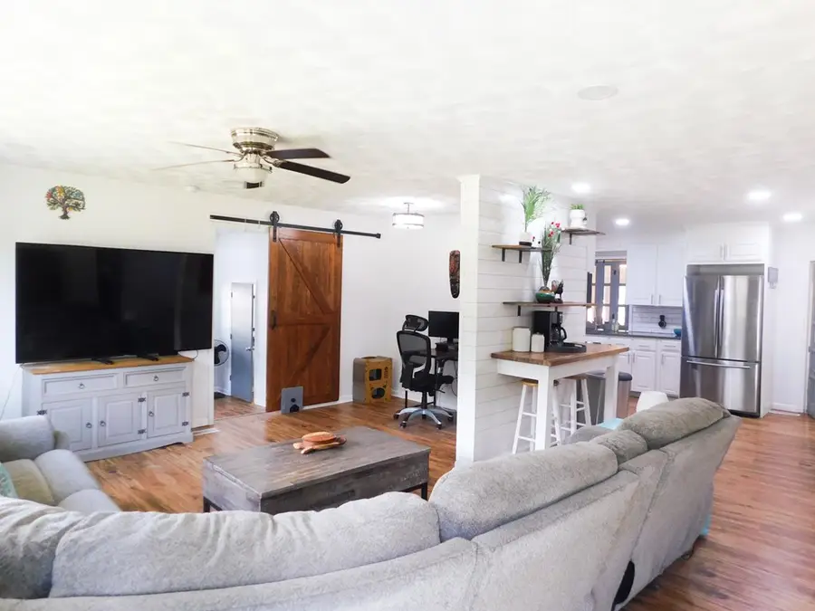 207 Seeba, Dothan, AL 36303 - #3