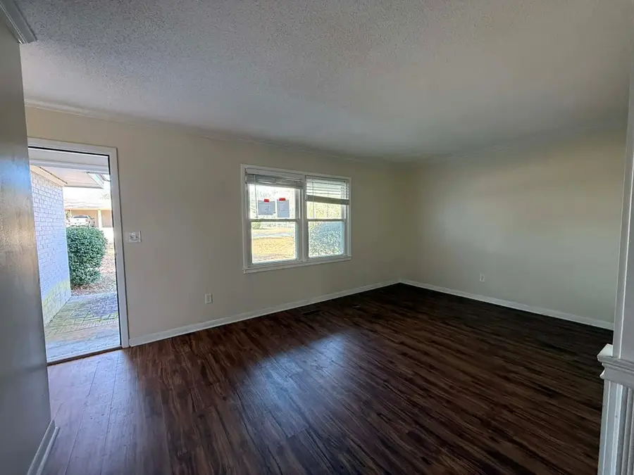 104 Ruth Circle, Cowarts, AL 36321 - #2