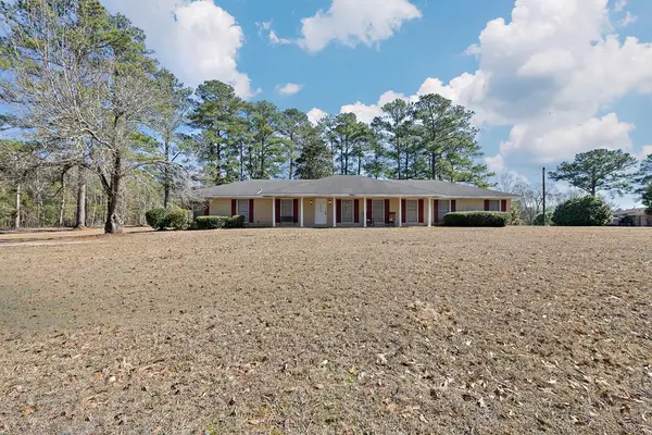 2002 Spaulding Rd, Dothan, AL 36301