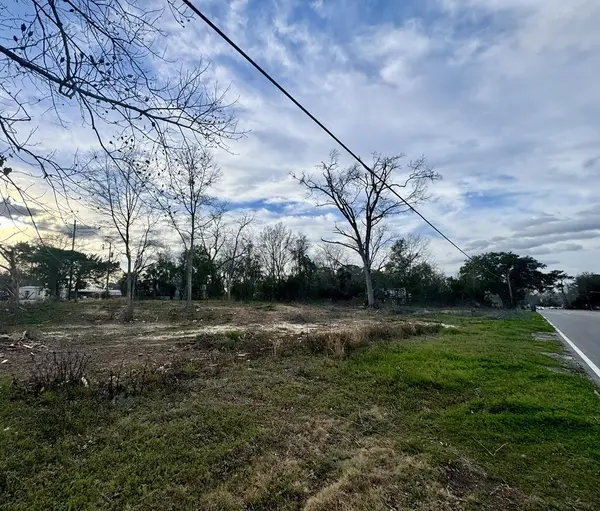 12584 Cottonwood Rd. Lot 1, Cottonwood, AL 36320