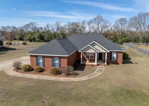1014 W King Street, Headland, AL 36345