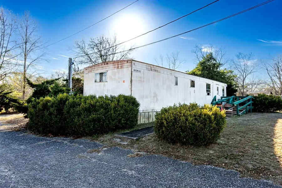 50 SE Crestlawn Circle, Cowarts, AL 36321 - #2