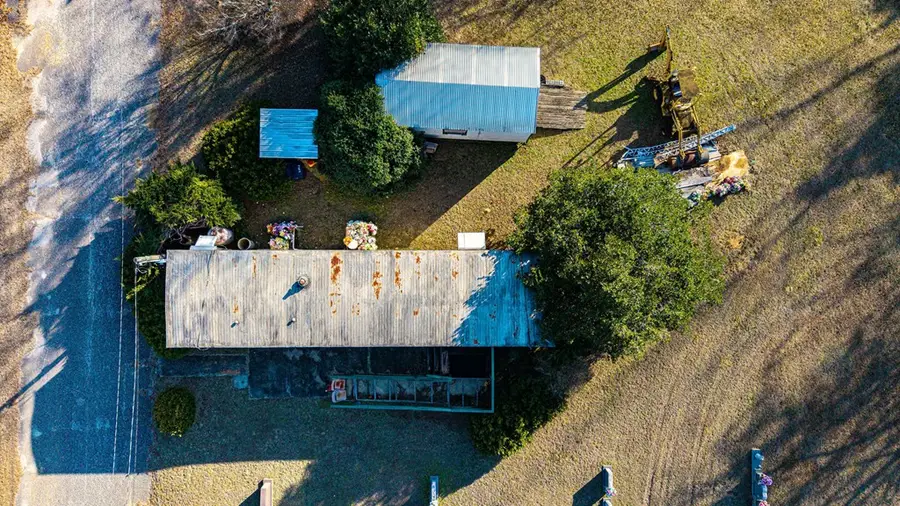 50 SE Crestlawn Circle, Cowarts, AL 36321 - #3