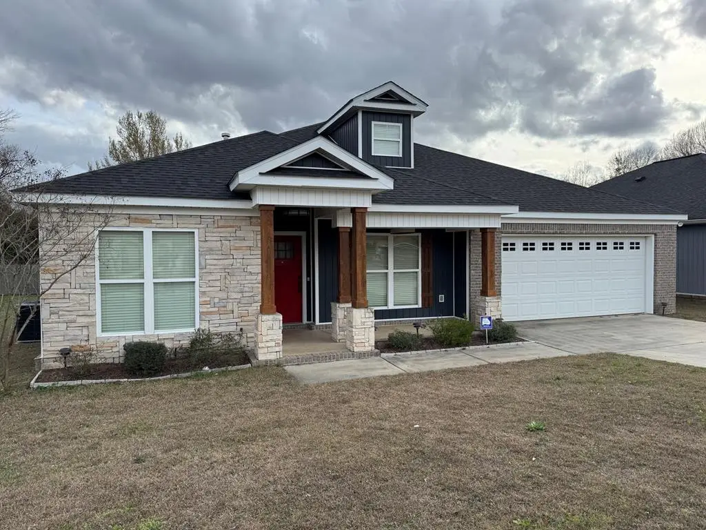 201 Chinkapin Dr, Dothan, AL 36301 - #1