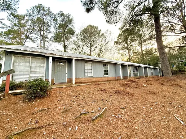 118 Weeks Drive, Enterprise, AL 36330