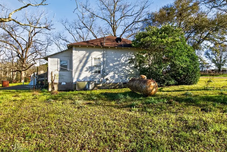 27701 Beulah Church Rd, Opp, AL 36467 - #2