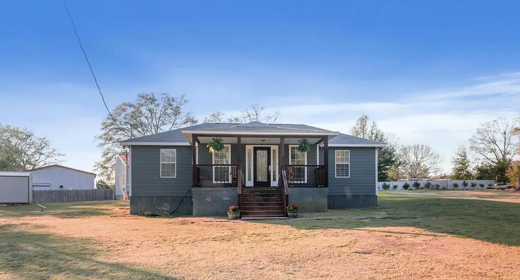 128 Pine Street, Gordon, AL 36343 - #1