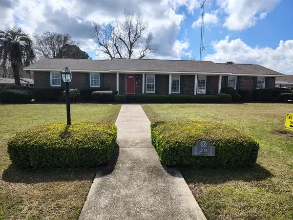 203 Dogwood Avenue, Columbia, AL 36319