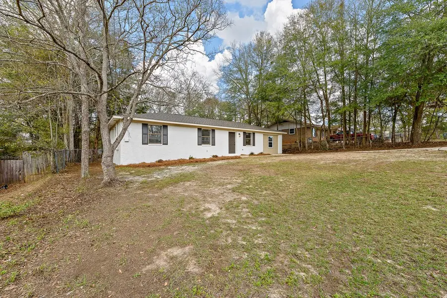 106 Oakridge Circle, Enterprise, AL 36330 - #2