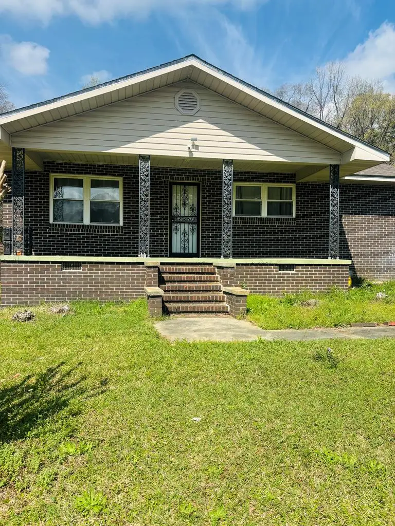 2135 NW Skipperville Rd, Ozark, AL 36360 - #1